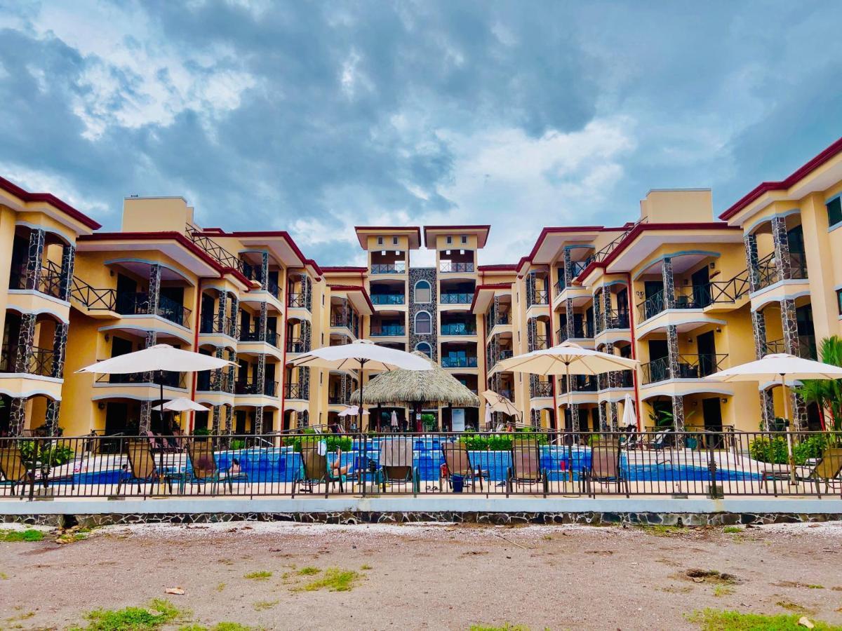 De Lujo En Playa Jaco, Frente Al Mar, Wifi, Ac, Parqueo Privado Y Piscinas Appartement *