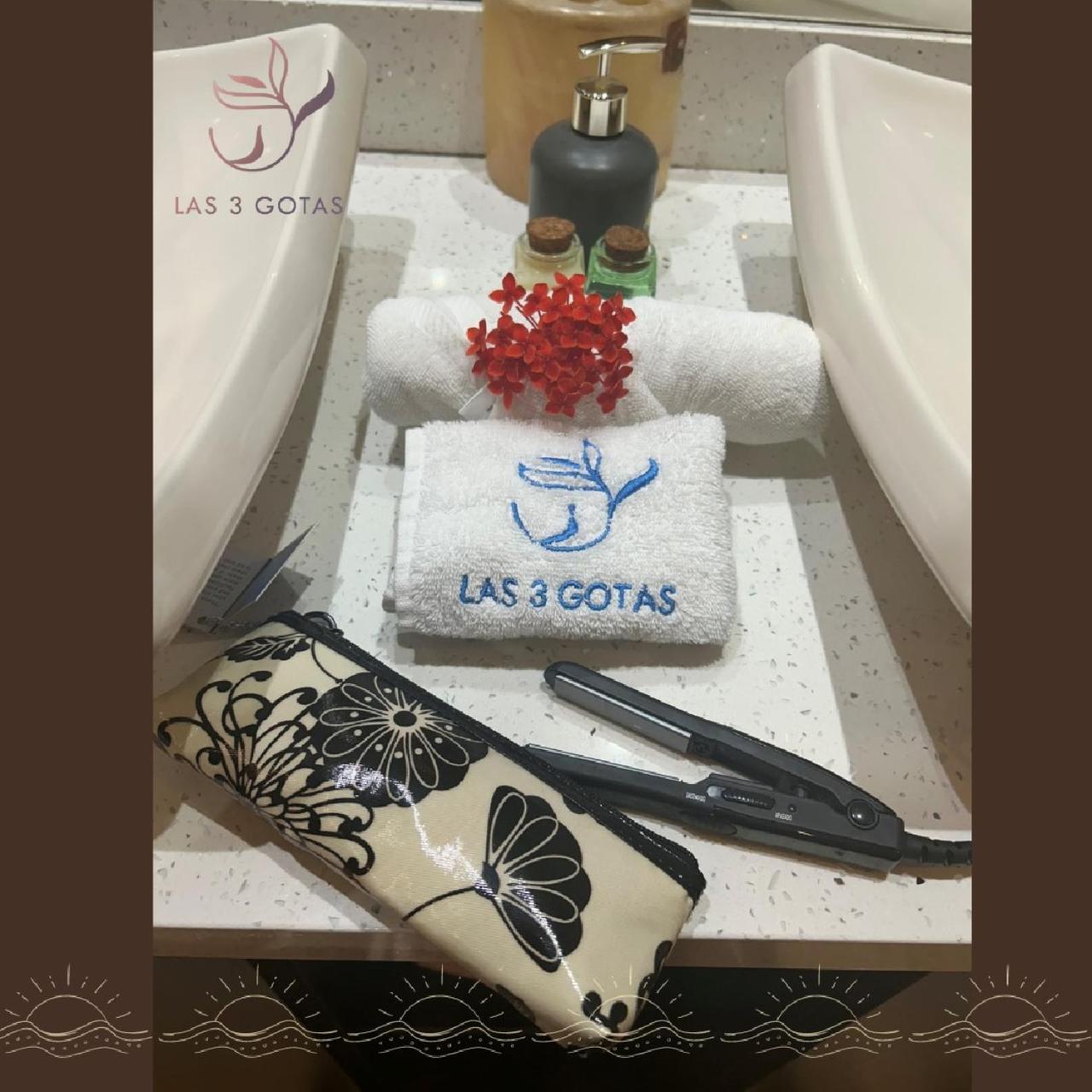 Appartement De Lujo En Playa Jaco, Frente Al Mar, Wifi, Ac, Parqueo Privado Y Piscinas Jacó